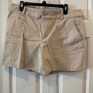 NWOT Loft Khaki Shorts, 100% Cotton, Women's Size 12/14/16 (run big), Never Worn